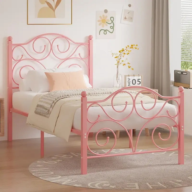 Struttura letto in metallo Javlergo con testiera e pediera arcuate, supporto per doghe in acciaio resistente, non necessita di box spring